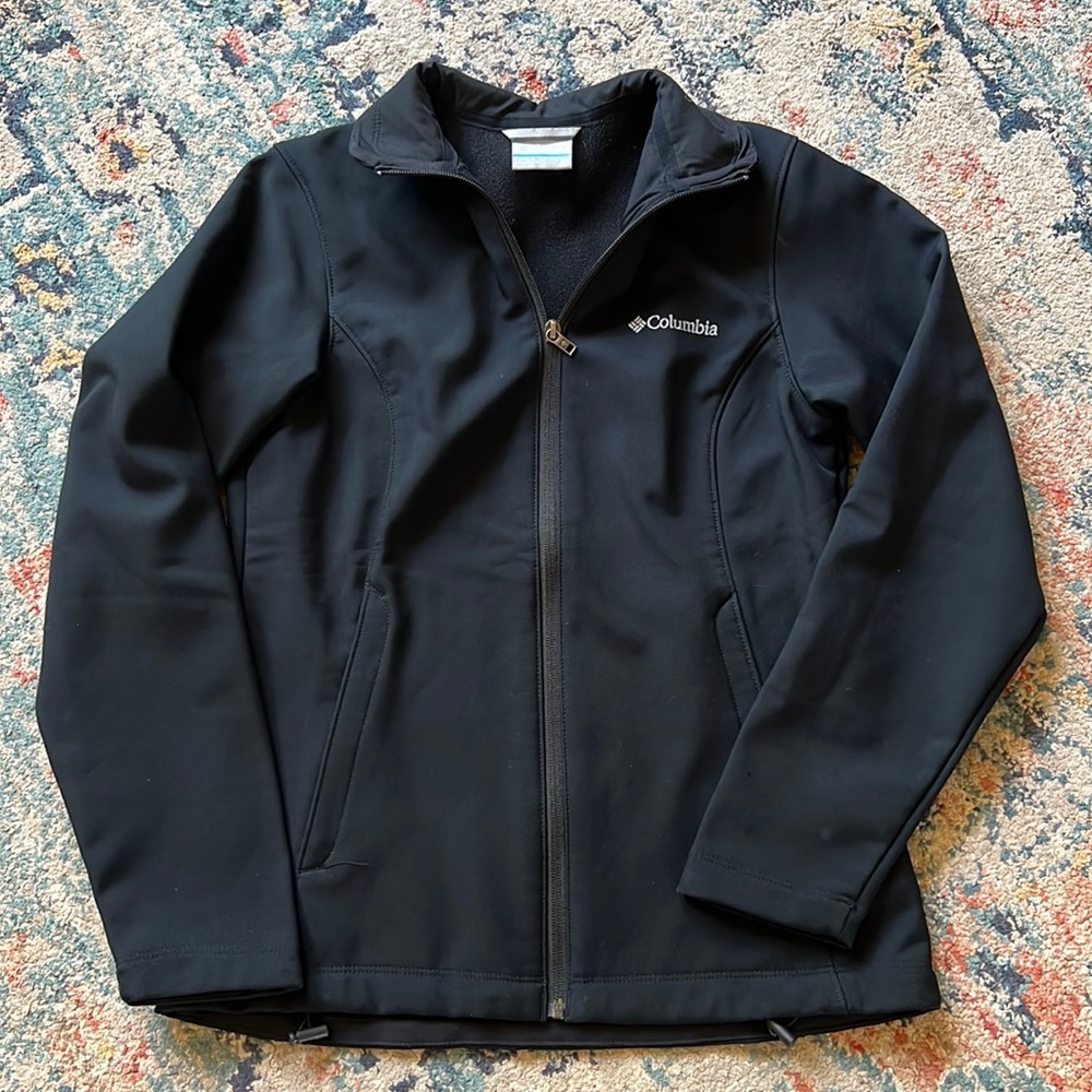 Columbia womens softshell jacket black